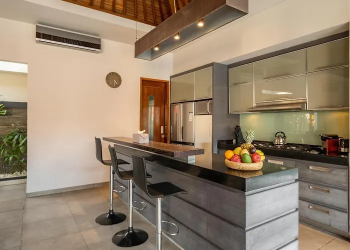 500m2 With 14m Pool, Bbq, Pinball - فيلة سمينياك
